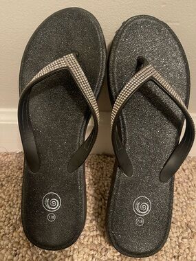 Women’s Black Sandals